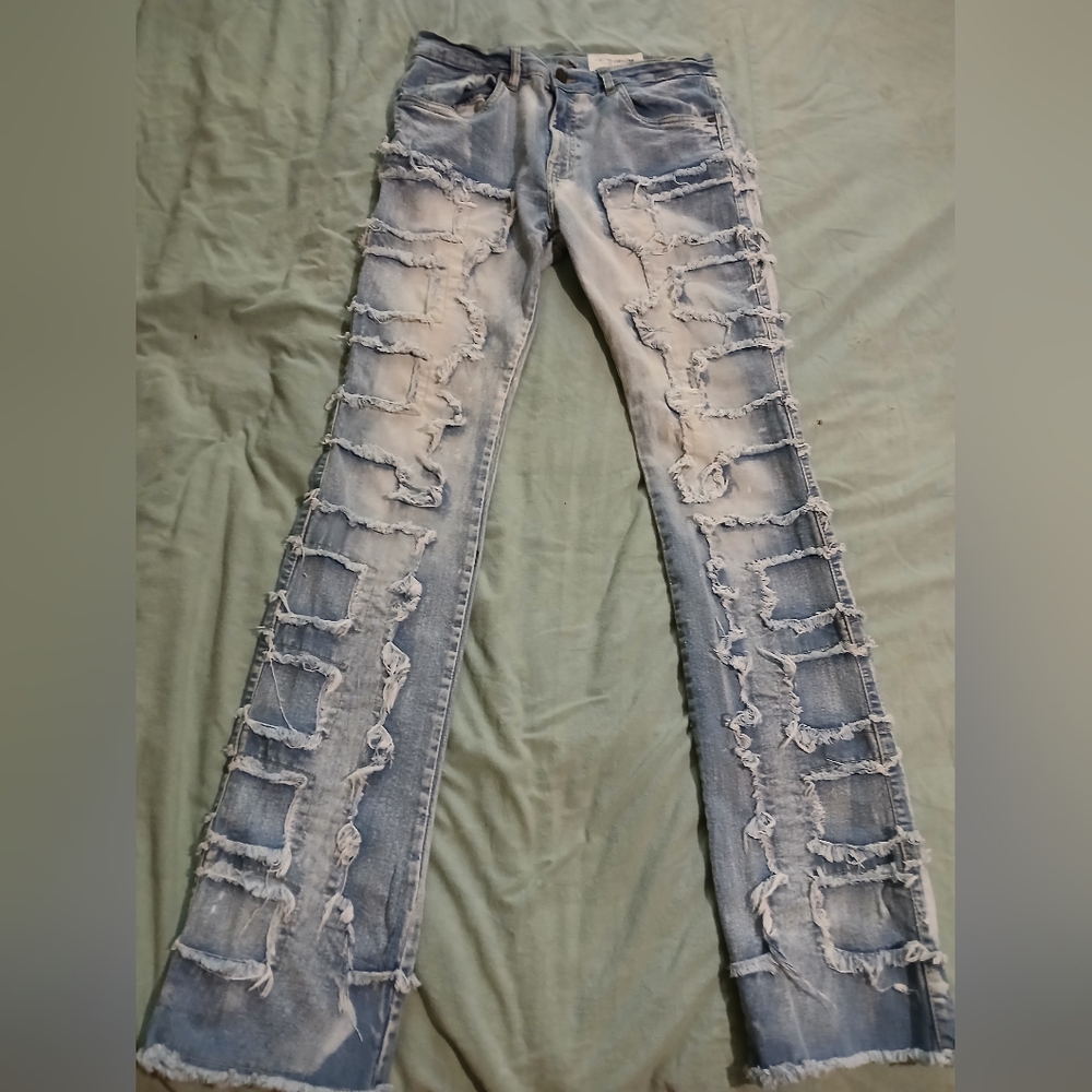 FWRD‎ DENIM New York. Distressed Blue Jeans.